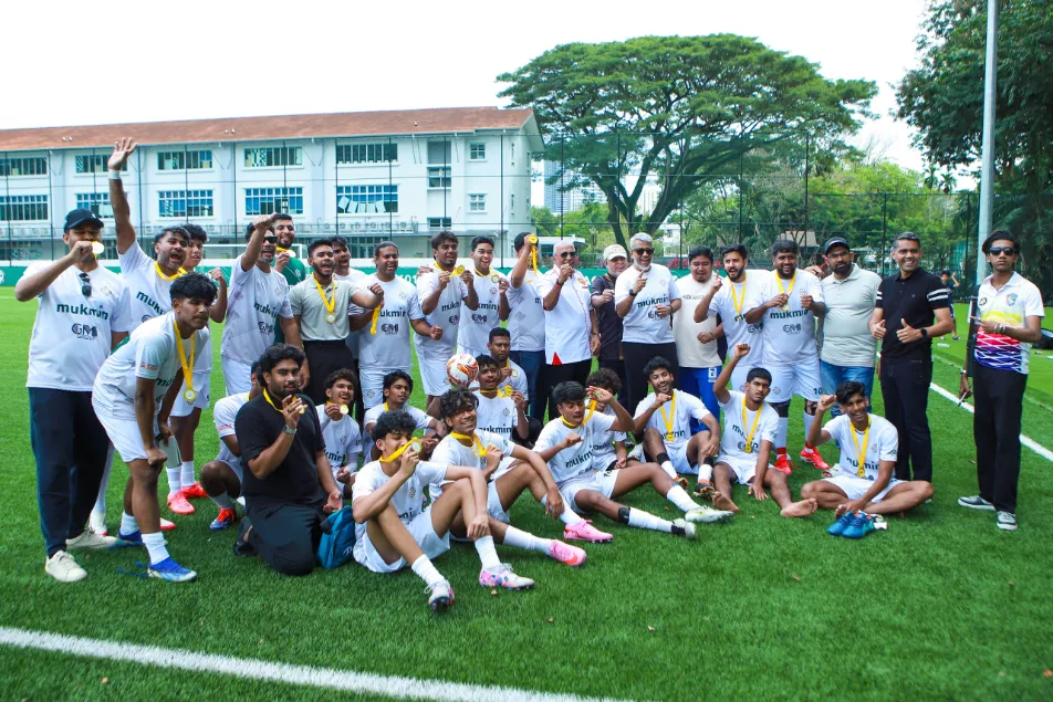MUKMIN Football Friendly： KL vs Penang